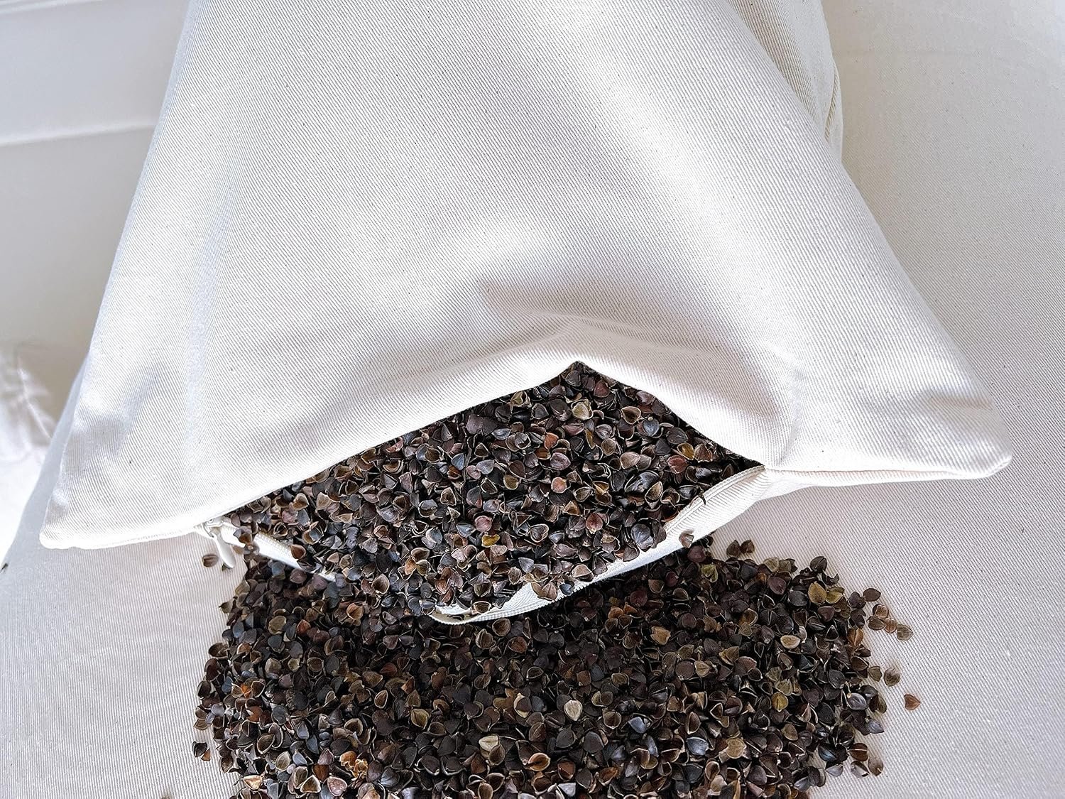 Turmerry Buckwheat Pillow Travel Size 12″X16″ – USA Origin Hulls – Adjustable Loft and Firmness for Cervical Support for Back and Side Sleepers – Zippered Organic Cotton Cover – Sleeps Cool